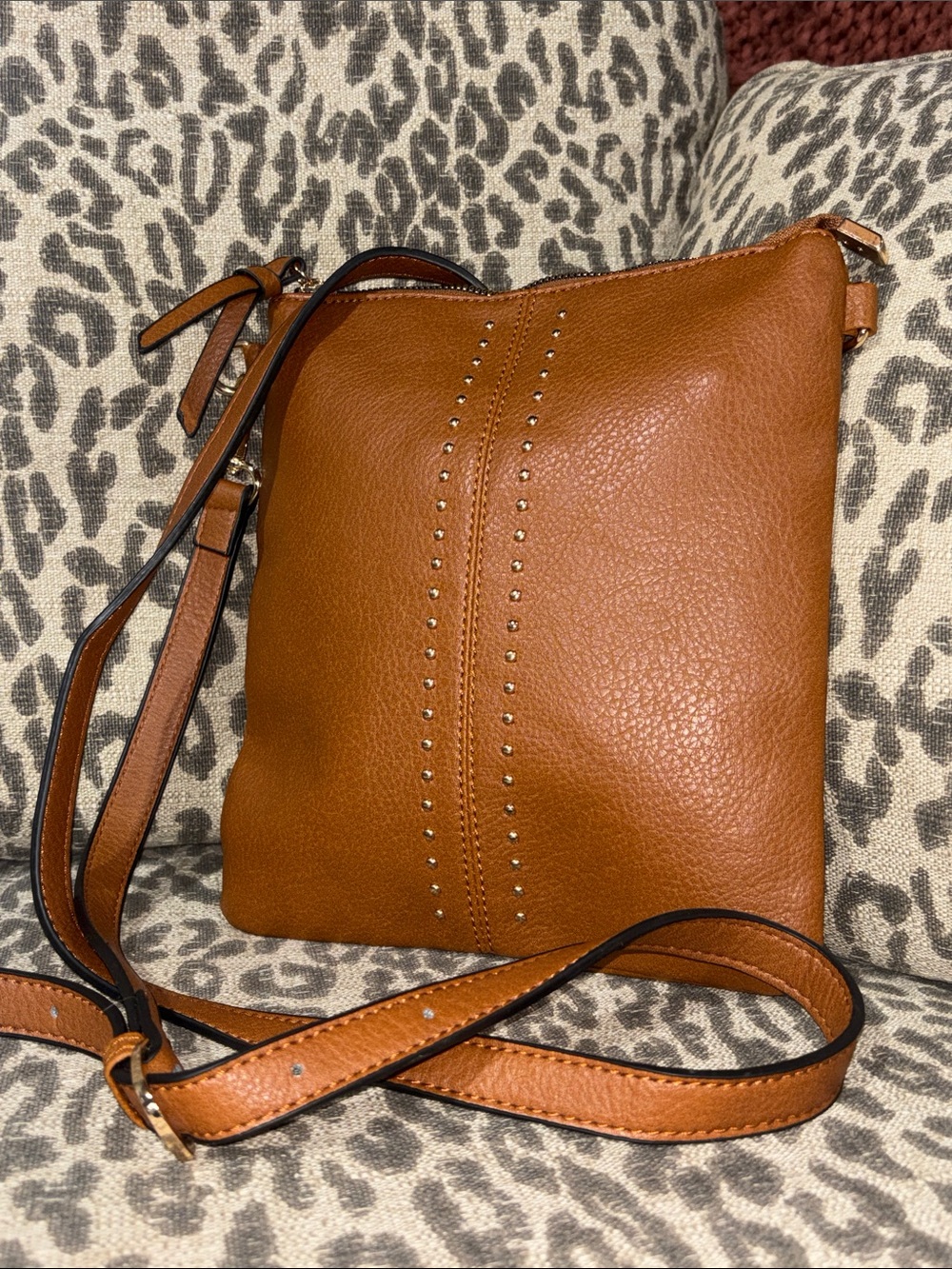Montana west studded crossbody medium brown go old tone hardware small purse